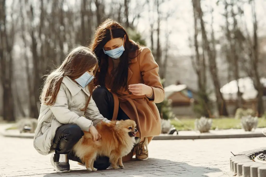 What Is The Ideal Age for Children to Play With Poms?